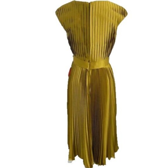 MAC DUGGAL 26483 Pleated Cap Sleeve Satin Midi Gown Size 10 NWT MSRP $338 - Picture 6 of 7